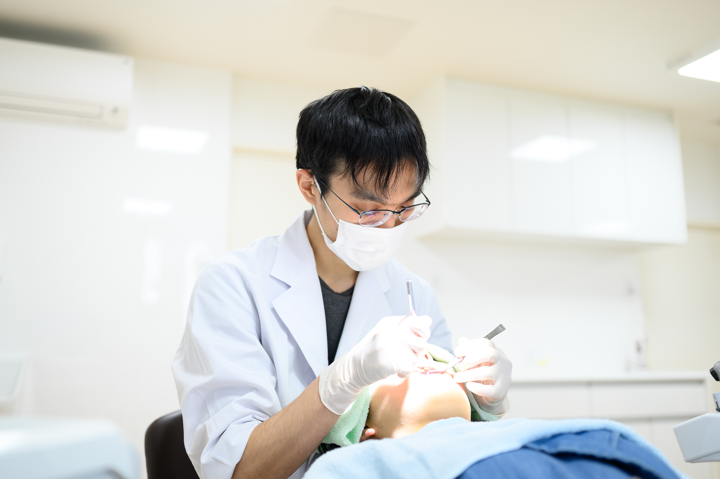 奥野歯科診療所の治療風景